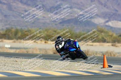 media/Jan-09-2022-SoCal Trackdays (Sun) [[2b1fec8404]]/Turn 14 (10am)/